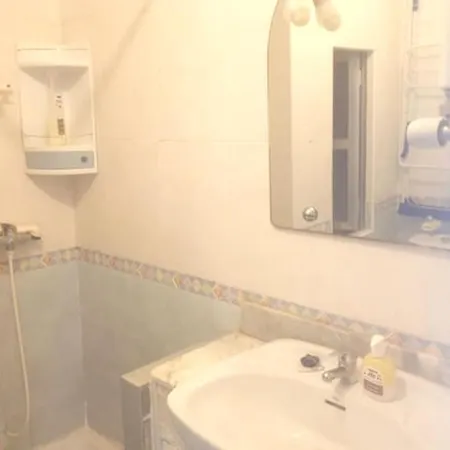 With 2 Bedrooms In With Wifi Appartement *
