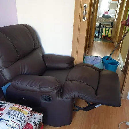 With 2 Bedrooms In With Wifi *