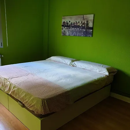 Appartement With 2 Bedrooms In With Wifi *