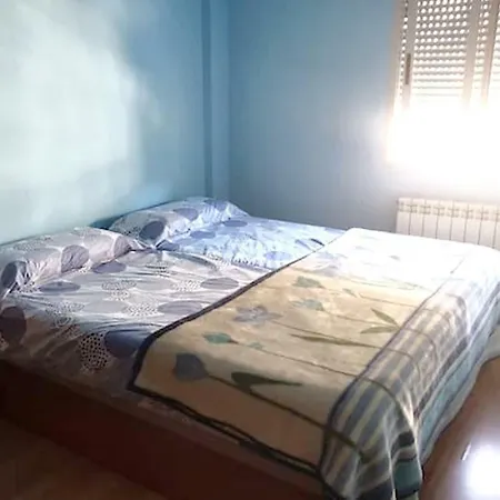 With 2 Bedrooms In With Wifi Santander